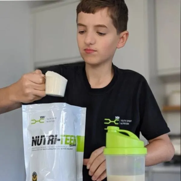Ergenler için Protein Tozu Tehlikesi: Yüksek Kurşun - Kadmiyum Seviyeleri